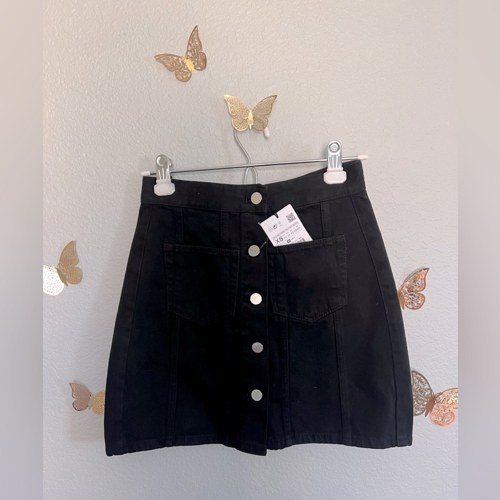 Zara Black Denim Mid Rise Mini Skirt NWT